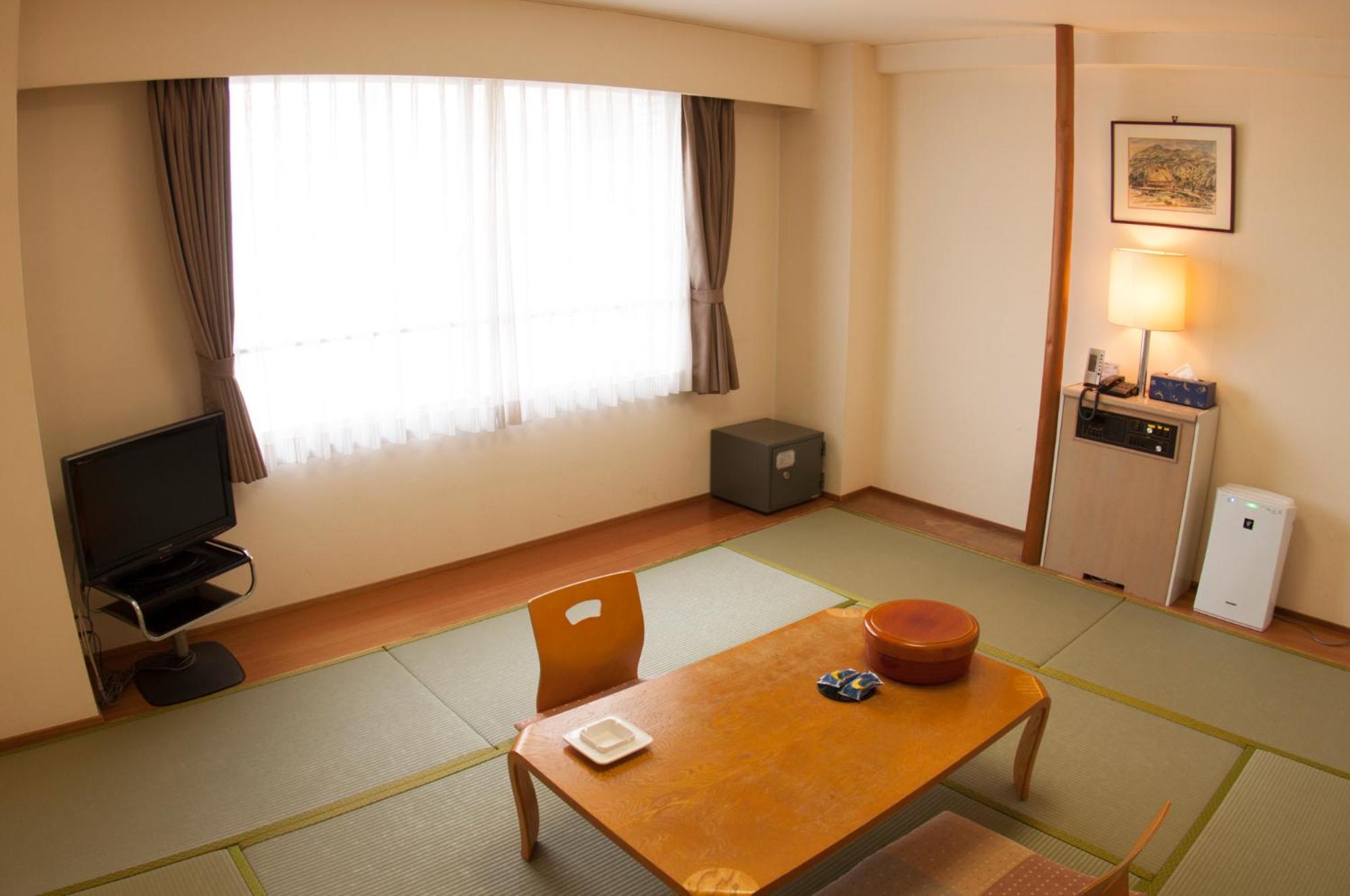 ホテル　ルナパーク 愛媛県 エクステリア 写真