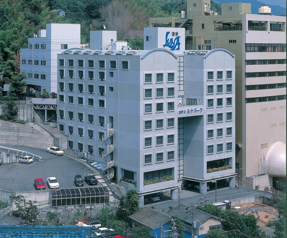 ホテル　ルナパーク 愛媛県 エクステリア 写真